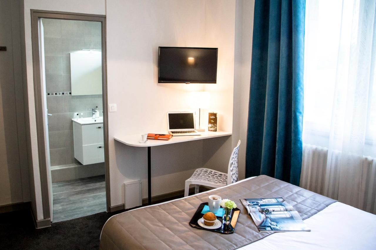 לה מאנש Hotel De La Pommeraie מראה חיצוני תמונה